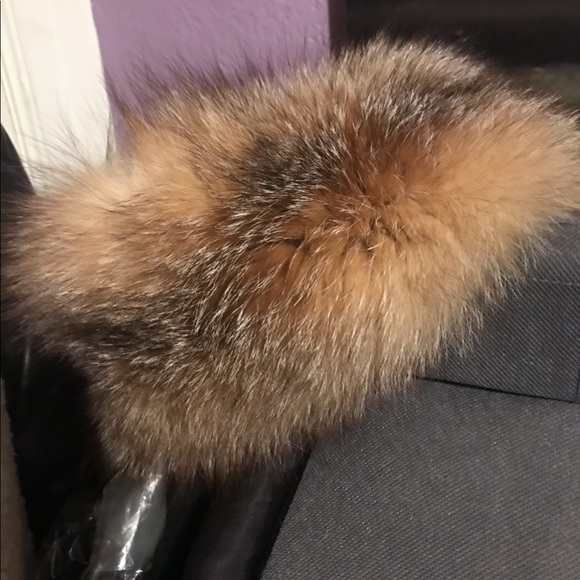 Other - Beautiful Crystal Fox Fur Hat
